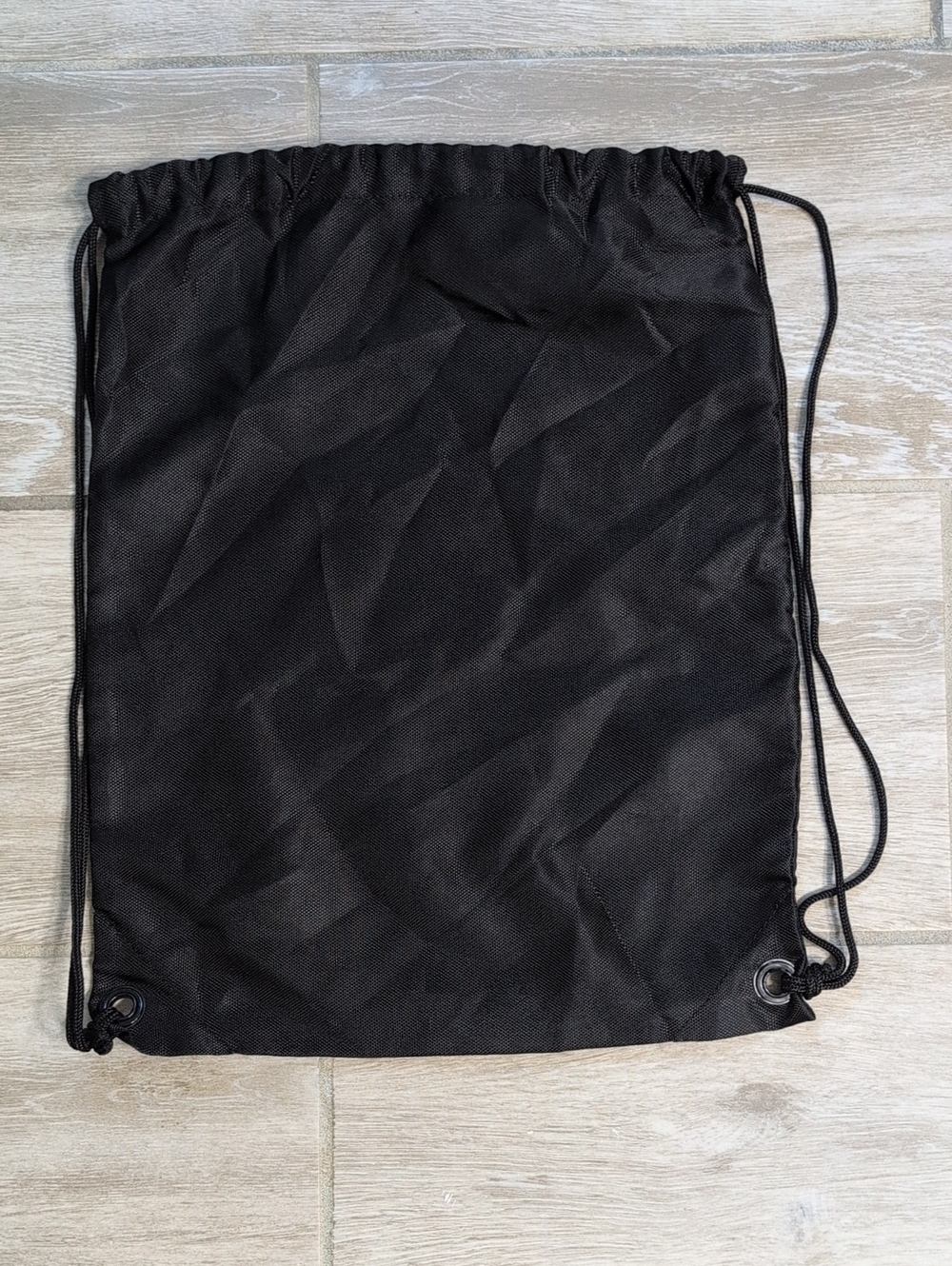 adidas Drawstring Bag - Picture 4 of 8